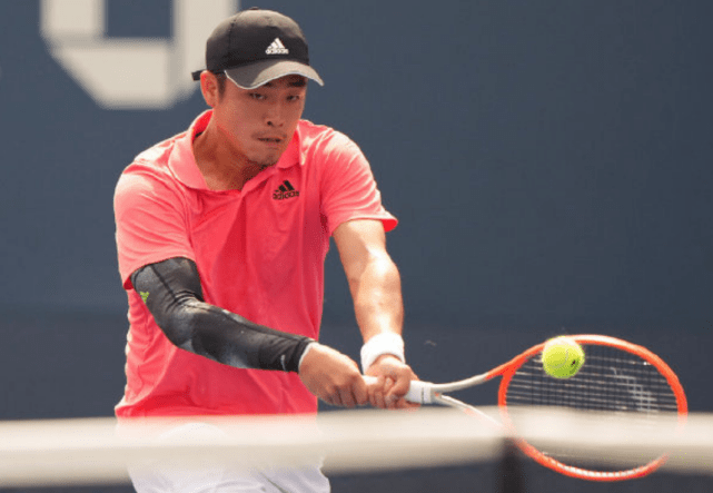 登顶英超榜 登顶英超榜