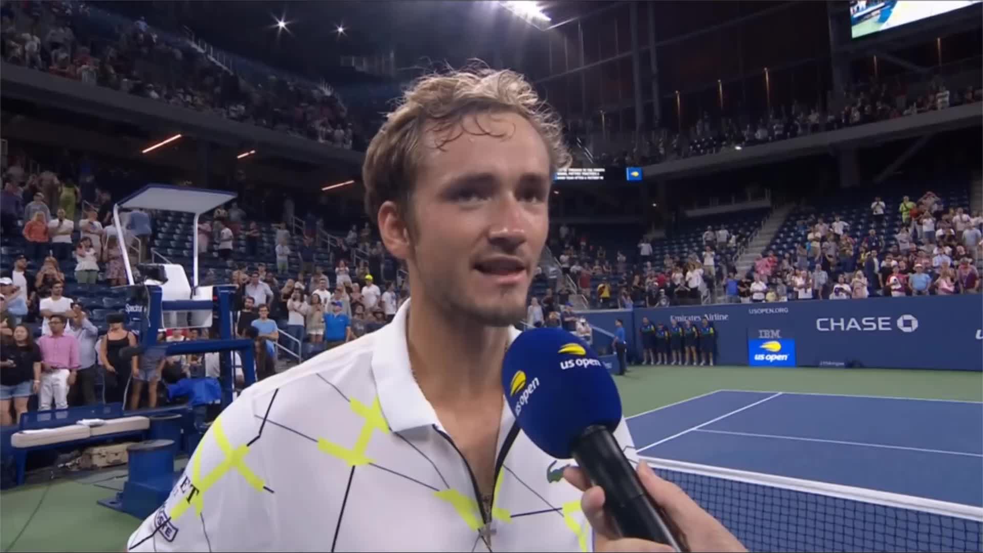 因突发阑尾 因突发阑尾