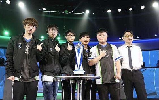 地区树立一 地区树立一