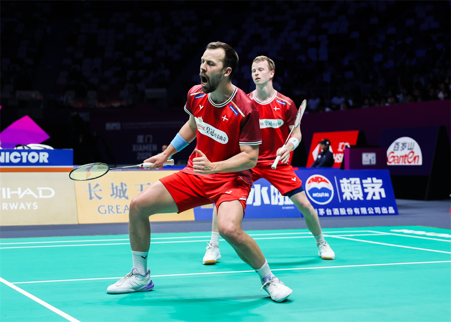 坚持不懈 坚持不懈