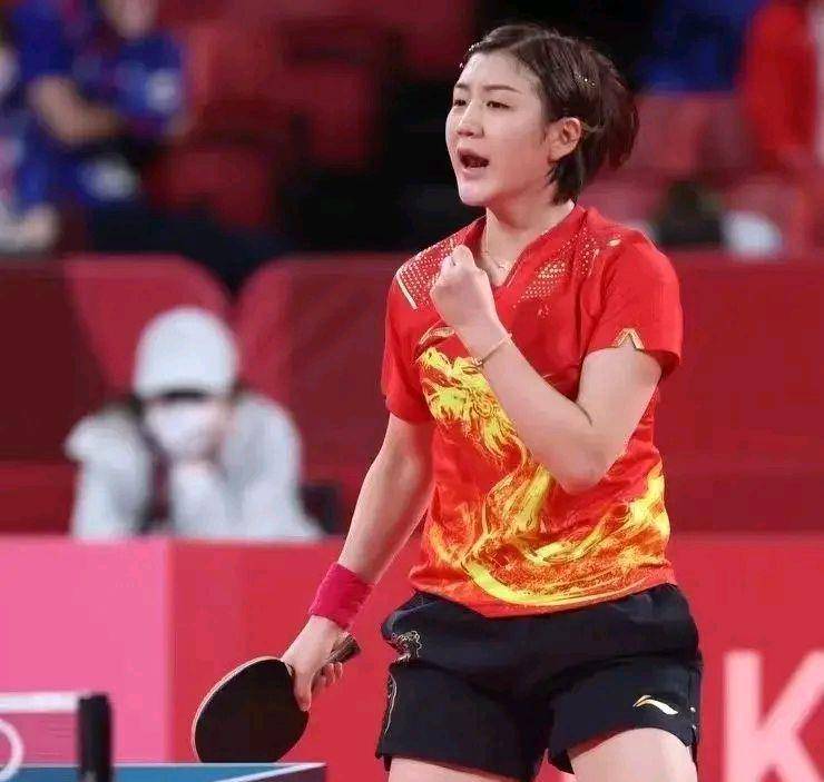 他全面貢獻 他全面貢獻