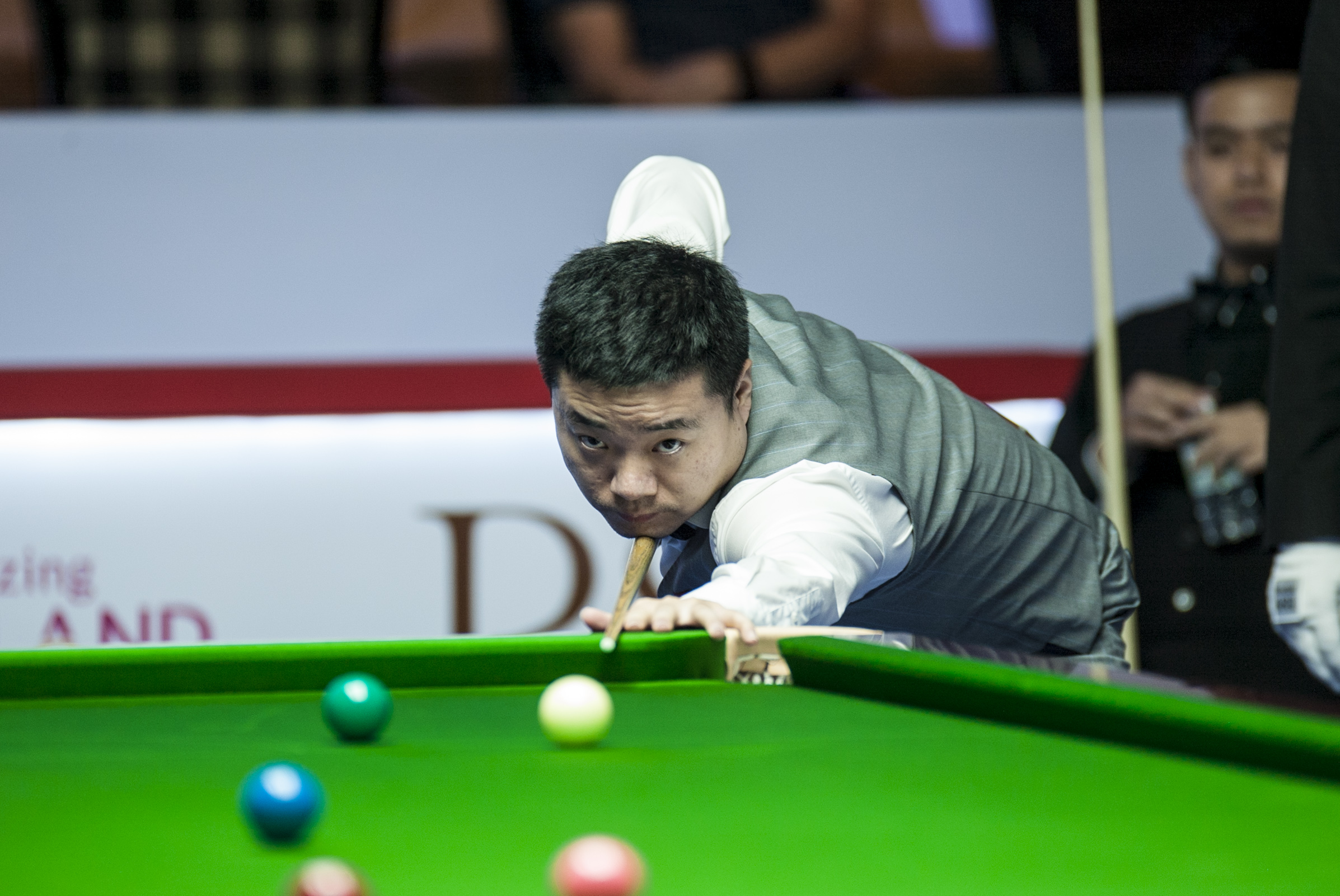 事带来的激 事带来的激