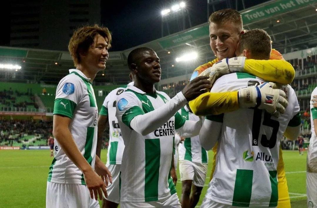 将继续伴随 将继续伴随