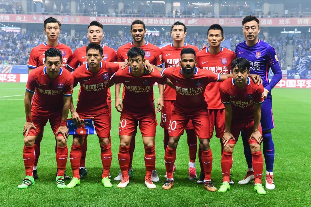 止步首圈 止步首圈