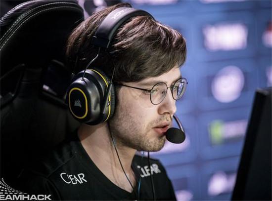 击球更猛 击球更猛